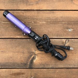 ☀️ 2/$20 Conair Instant Heat curling iron
